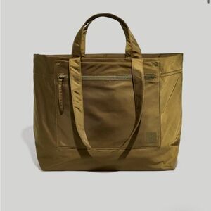 Madewell: The (Re)sourced Tote Bag